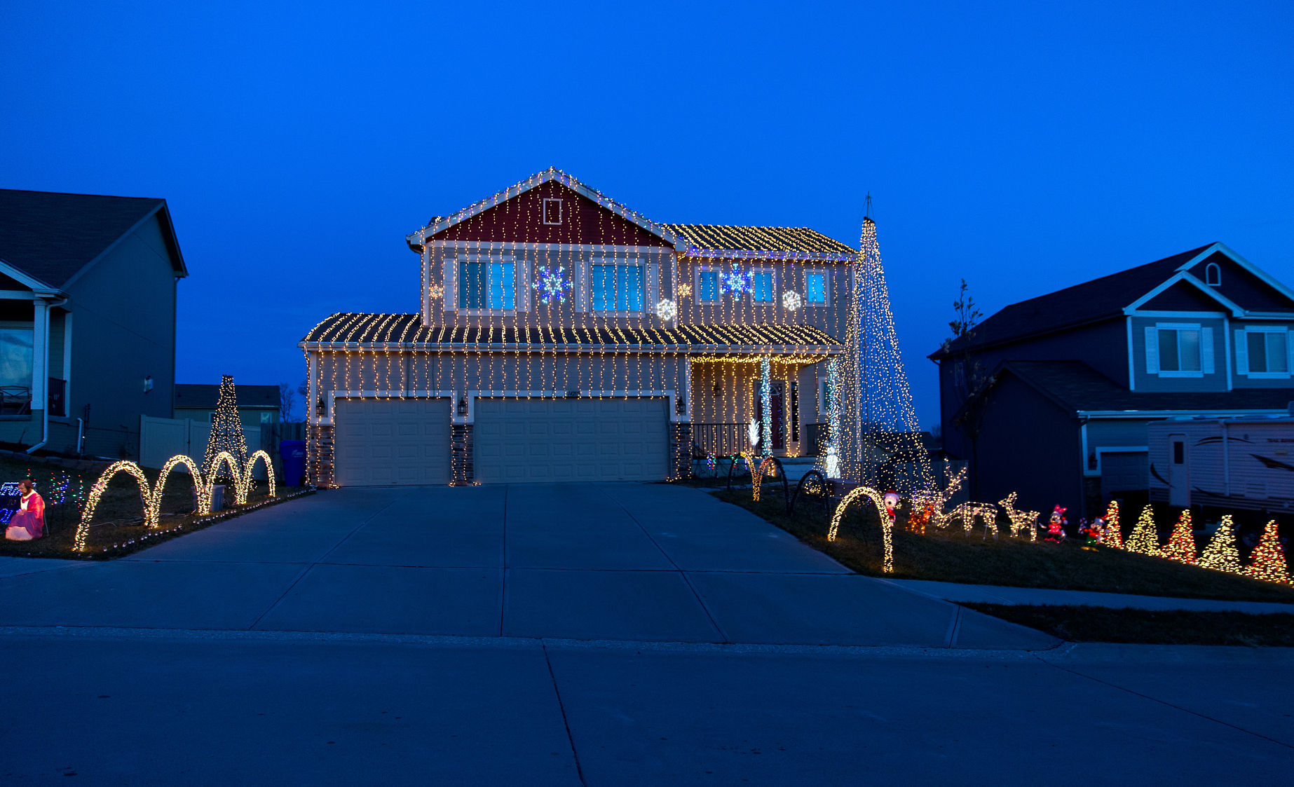 Christmas lights on display at 14205 Tregaron Drive in Bellevue.